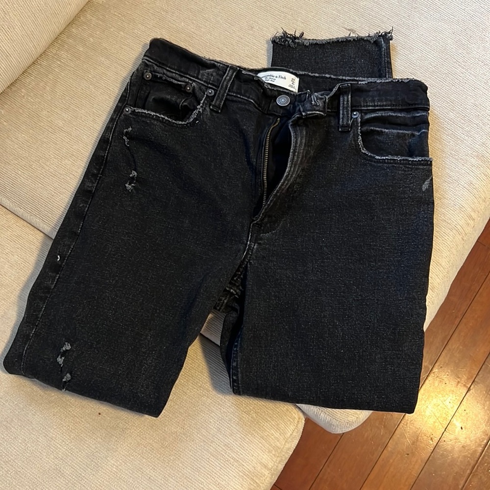 Black Distressed A&F Denim (4)